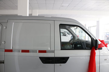 ���� ����EV ���˰� 2.68T 4.43�״��綯��ʽ��ջ���36.8kWhͼƬ