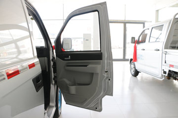 ���� ����EV ���˰� 2.68T 4.43�״��綯��ʽ��ջ���36.8kWhͼƬ