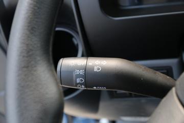 �����Ῠ ����E3000 4.18�״��綯��ʽ�Ῠ(Һɲ)(YTQ5042XXYJEEV334)81.14kWhͼƬ