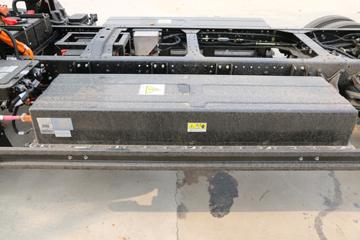 �����Ῠ ����E3000 4.18�״��綯��ʽ�Ῠ(Һɲ)(YTQ5042XXYJEEV334)81.14kWhͼƬ