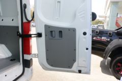 福田商务车 图雅诺通途 150马力 2.5T柴油 3座 手动 短轴中顶封闭货车