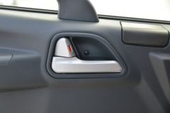 解放 J6F 爬山虎 137马力 4.2米单排栏板轻卡(国六)(CA1040P40K61L2E6A85)