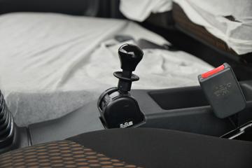 ��� ��VN 137���� 4.16�׵�����ʽ�Ῠ(����)ͼƬ