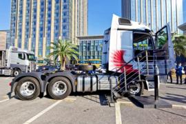 奔驰Actros(国产) 牵引车外观                                                图片