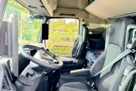 奔驰Actros(国产) 牵引车驾驶室                                               图片