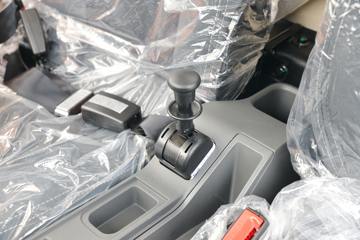 �����Ῠ ����K3000 140���� 4.18�׵�����ʽ�Ῠ(����)(YTQ5041XXYKH334)ͼƬ