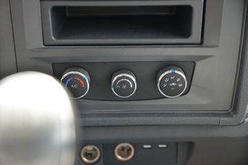 �й�����HOWO ���� 140���� 4.15�׵��������Ῠ(����)ͼƬ