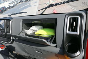 �����Ῠ ����K3000 150���� 4.18�׵��Ų�դʽ�Ῠ(����)(��ʿ��8��)(YTQ5041CCYKH331)ͼƬ