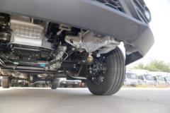 江铃汽车 特顺 122马力 9座 2.8T柴油 长轴中高顶轻客(国六)