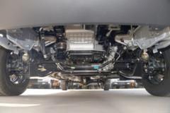 江铃汽车 特顺 122马力 9座 2.8T柴油 长轴中高顶轻客(国六)
