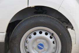 X30EV&nbsp;电动封闭厢货底盘图片