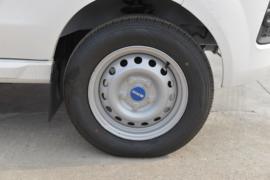 X30EV&nbsp;电动封闭厢货底盘图片