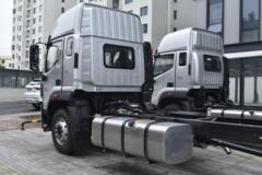 福田 欧航R系 240马力 9.78米厢式载货车(国六)(BJ5186XXY-2M)