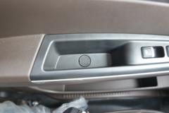 江铃 凯运中体 143马力 4.2米单排厢式轻卡(国六)(JX5043XXYTGG26) 江铃 凯运中体 143马力 4.2米单排厢式轻卡(国六)(JX5043XXYTGG26)