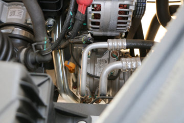 ���� X6 1.6L 122���� ���� 2.6��˫������΢��(����)ͼƬ