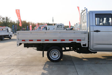 ���� X6 1.6L 122���� ���� 2.6��˫������΢��(����)ͼƬ