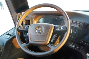 �����ؿ� ����X6000 600���� 4X2 AMT�Զ���ǣ����ͼƬ