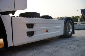 �����ؿ� ����X6000 600���� 4X2 AMT�Զ���ǣ����ͼƬ