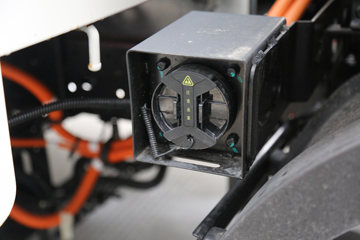 Զ�� ����H8E 2022�� ������ 4.5T 4.1�׵��Ŵ��綯��դʽ�Ῠ(JGL5047CCYBEVM5)89.1kWhͼƬ