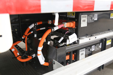 Զ�� ����H8E 2022�� ������ 4.5T 4.1�׵��Ŵ��綯��դʽ�Ῠ(JGL5047CCYBEVM5)89.1kWhͼƬ