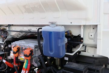 ��� J6F 4.5T 4.16�׵��Ŵ��綯��ʽ�Ῠ(Һɲ)(CA5040XXYP40L3BEVA84)98.04kWhͼƬ