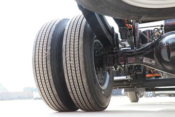 ��� J6F 4.5T 4.16�׵��Ŵ��綯��ʽ�Ῠ(Һɲ)(CA5040XXYP40L3BEVA84)98.04kWhͼƬ