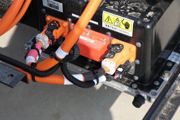 ��� J6F 4.5T 4.16�׵��Ŵ��綯��ʽ�Ῠ(Һɲ)(CA5040XXYP40L3BEVA84)98.04kWhͼƬ