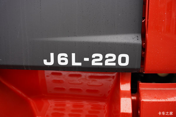解放J6L载货车限时促销中 优惠2.8万