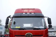 一汽解放J6L（220马力）国六载货车，红色现车