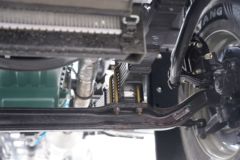 一汽解放 J6L中卡 尊享版 绿通款 260马力 4X2 6.75米栏板载货车(国六)(高顶)(速比4.444)(CA1180P62K1L4E6)