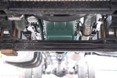 一汽解放 J6L中卡 尊享版 绿通款 260马力 4X2 6.75米栏板载货车(国六)(高顶)(速比4.444)(CA1180P62K1L4E6)