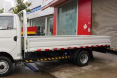 东风 小霸王W17 2L 133马力 4.05米单排栏板小卡(国六)(EQ1031S60Q6)