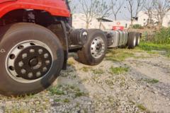 东风新疆 畅行D3 320马力 8X4 7.2米仓栅式载货车(国六)(DFV5313CCYGP6D)