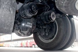 解放JK6&nbsp;冷藏车底盘图片