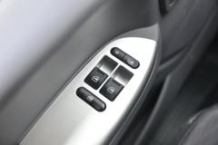 福田 奥铃新捷运 170马力 4.17米单排栏板轻卡(国六) 福田 奥铃新捷运 170马力 4.17米单排栏板轻卡(国六)