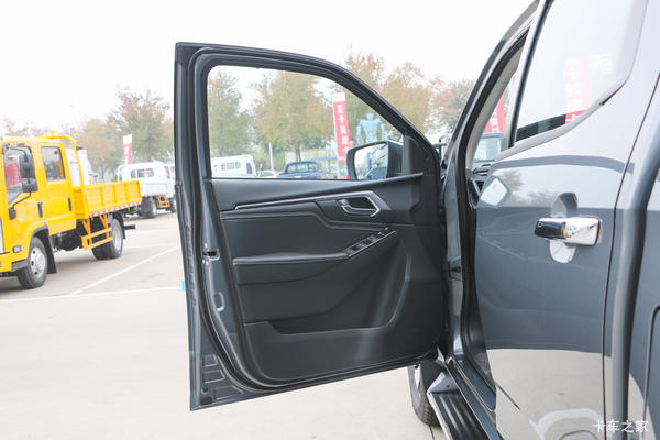 优惠0.20万 泉州市五十铃D-MAX皮卡火热促销中