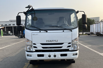 庆铃 五十铃700P 189马力 4X2 电源车底盘(国六)(QL1110ANKAY)