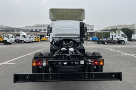 五十铃KV600&nbsp;电源车外观图片