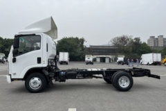 庆铃 五十铃KV600 120马力 4X2 电源车底盘(国六)(QL1080BUKAY)