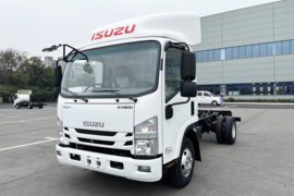 五十铃KV600&nbsp;电源车外观图片