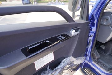 �������� ���S1 PLUS 150���� 4X2 3����ж��(����)ͼƬ