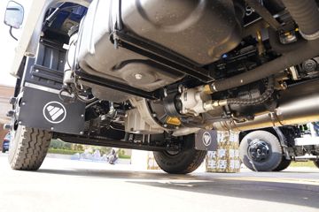 �������� ���S1 PLUS 150���� 4X2 3����ж��(����)ͼƬ