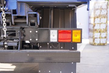 �������� ���S1 PLUS 150���� 4X2 3����ж��(����)ͼƬ