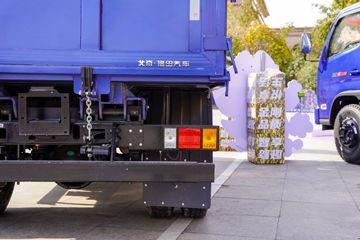 �������� ���S1 PLUS 150���� 4X2 3����ж��(����)ͼƬ