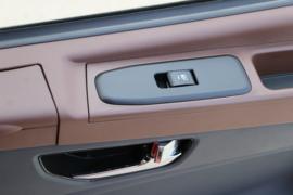 轩德翼6&nbsp;自卸车驾驶室                                               图片