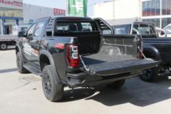 中兴 威狮1949 2022款 乘用版 豪华型 2.0T汽油 197马力 自动四驱 标双排皮卡