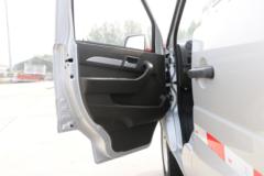 东风小康K05S 92马力 1.3L汽油 2座厢式运输车(国六)