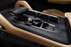 长安 览拓者 2023款 领航型 2.0L汽油 233马力 自动两驱 标轴双排皮卡 长安 览拓者 2023款 领航型 2.0L汽油 233马力 自动两驱 标轴双排皮卡