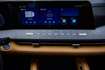 ���� ������ 2023�� �캽�� 2.0L���� 233���� �Զ����� ����˫��Ƥ��ͼƬ