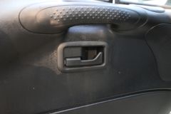 江铃汽车 特顺 122马力 2.8T柴油 3座 手动短轴中顶封闭货车